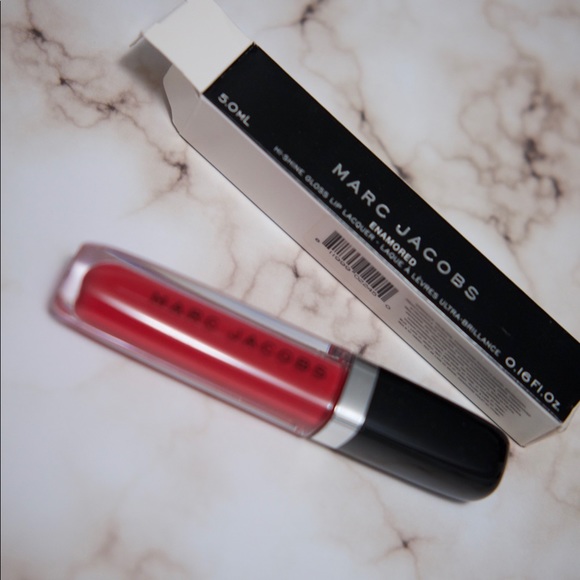 BNIB Marc Jacobs fuchsia lip gloss - Picture 2 of 3